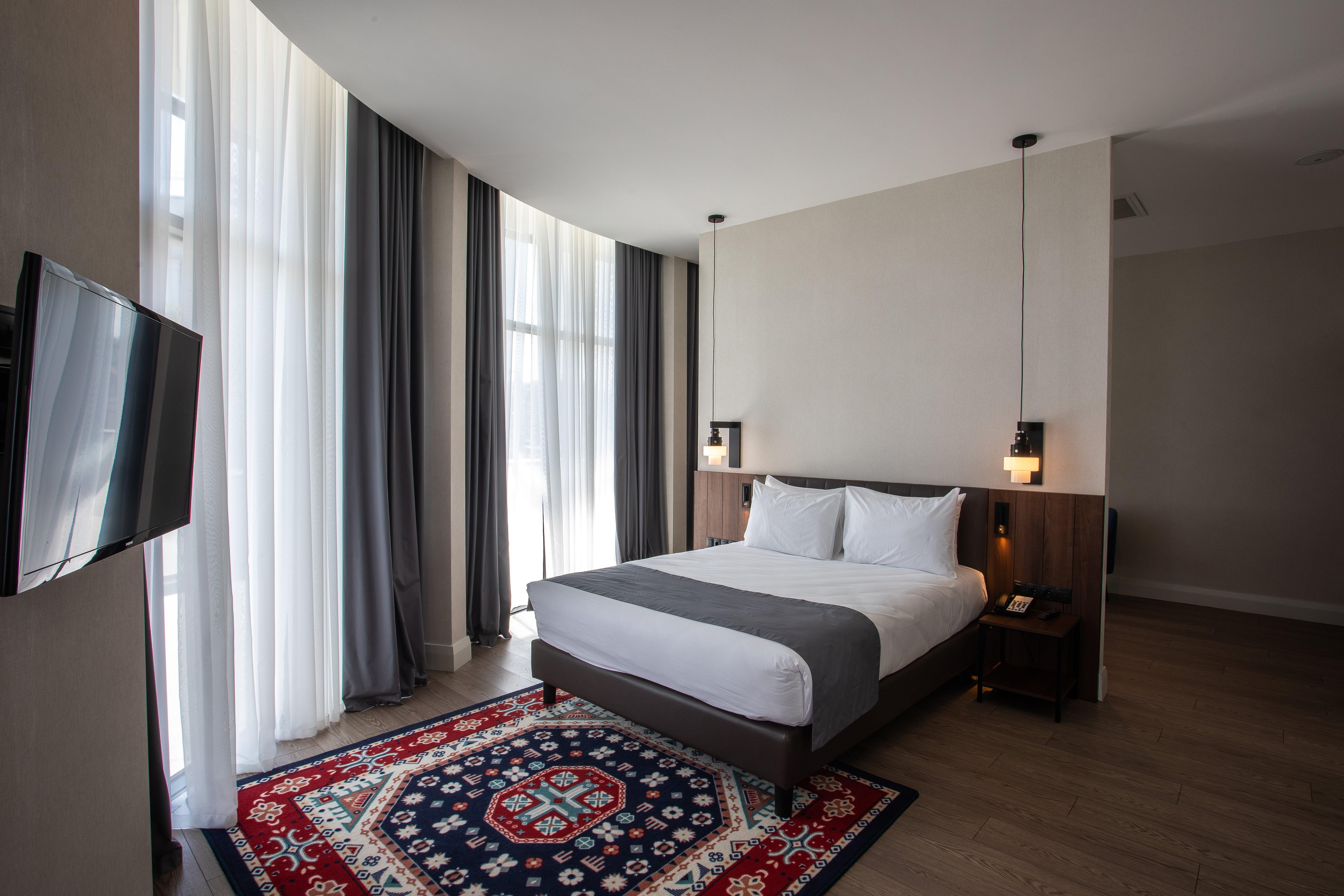 Holiday Inn Telavi By Ihg Eksteriør billede
